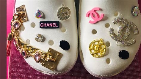 Chanel jibetzts for Crocs